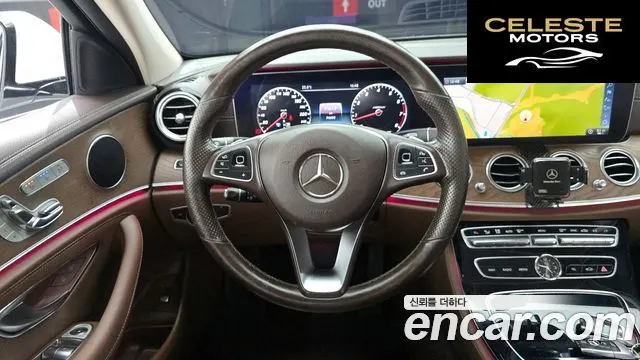 MERCEDES BENZ E-Classe W213 E300 Exclusive 2017 — photo 19 sur 30