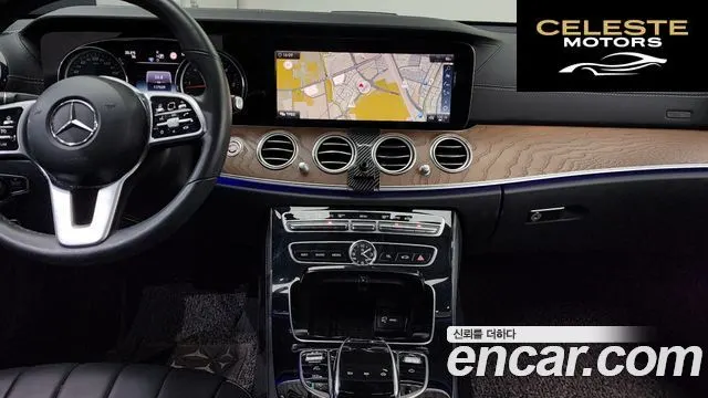 MERCEDES BENZ E-Classe W213 E220d Exclusive 2019 — photo 20 sur 39