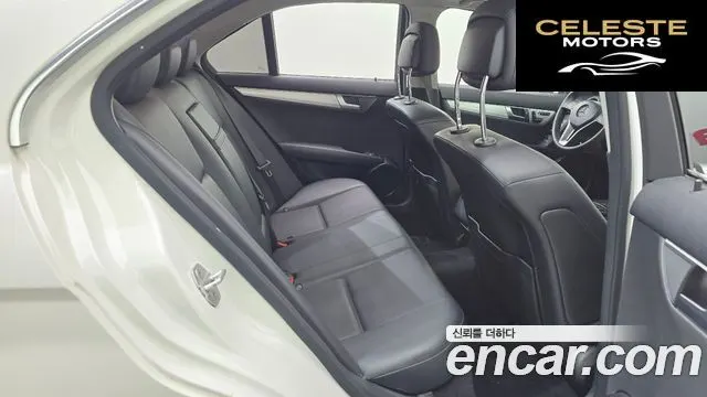 MERCEDES BENZ C-Classe W204 C200 CGI Avantgarde 2012 — photo 18 sur 20