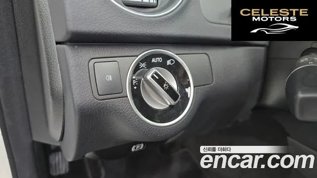 MERCEDES BENZ C-Classe W204 C200 CGI Avantgarde 2012 — photo 20 sur 20