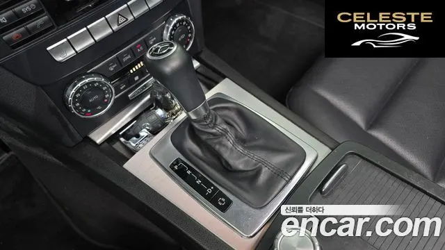 MERCEDES BENZ C-Classe W204 C200 CGI Avantgarde 2012 — photo 9 sur 20
