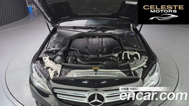MERCEDES BENZ C-Classe W205 C220 d Avantgarde 2018 — photo 6 sur 31