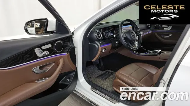MERCEDES BENZ E-Classe W213 E220d Avantgarde 2017 — photo 10 sur 20