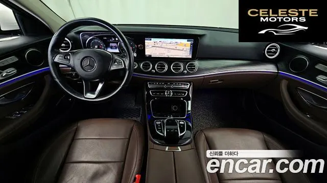 MERCEDES BENZ E-Classe W213 E220d Avantgarde 2017 — photo 7 sur 20