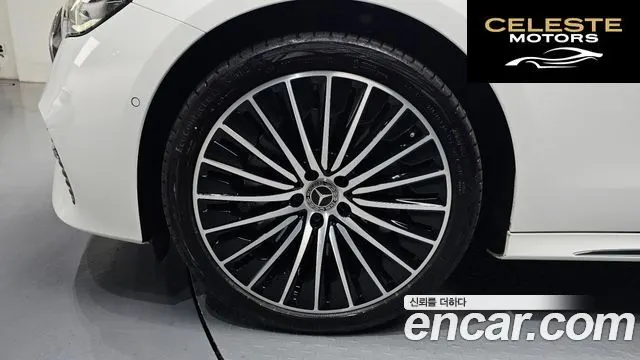 MERCEDES BENZ E-Classe W214 E450 4MATIC Exclusive 2024 — photo 5 sur 31
