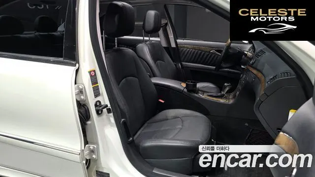 MERCEDES BENZ E-Classe W211 E350 2009 — photo 11 sur 20