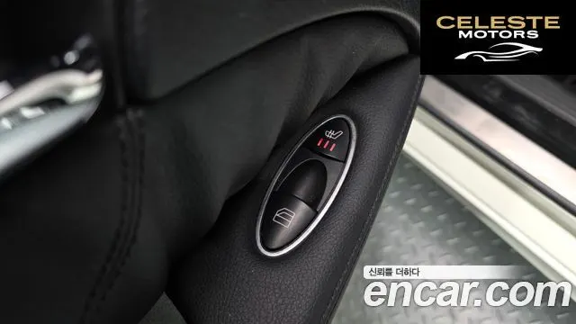 MERCEDES BENZ E-Classe W211 E350 2009 — photo 17 sur 20