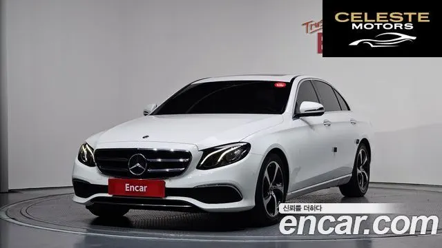 MERCEDES BENZ E-Classe W213 E250 Avantgarde 2020 — photo 1 sur 32