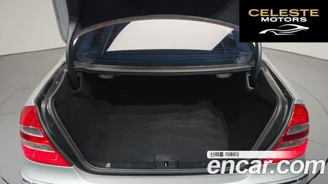 MERCEDES BENZ E-Classe W211 E280 Avantgarde 2005 — photo 20 sur 20