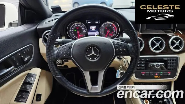 MERCEDES BENZ CLA-Classe C117 CLA250 4MATIC 2014 — photo 13 sur 20