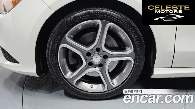 MERCEDES BENZ CLA-Classe C117 CLA250 4MATIC 2014 — photo 5 sur 20