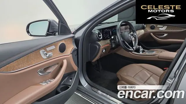 MERCEDES BENZ E-Classe W213 E250 Exclusive 2023 — photo 13 sur 32
