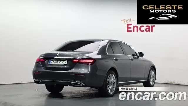MERCEDES BENZ E-Classe W213 E250 Exclusive 2023 — photo 2 sur 32