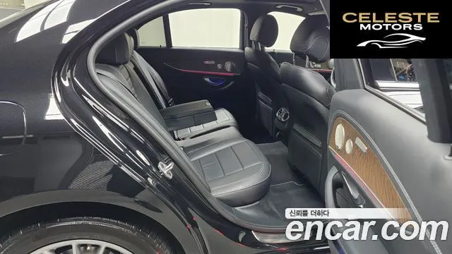 MERCEDES BENZ E-Classe W213 E220d 4MATIC Exclusive 2023 — photo 18 sur 31
