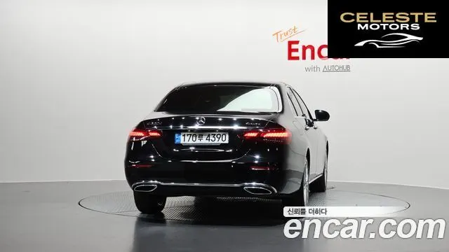 MERCEDES BENZ E-Classe W213 E220d 4MATIC Exclusive 2023 — photo 4 sur 31