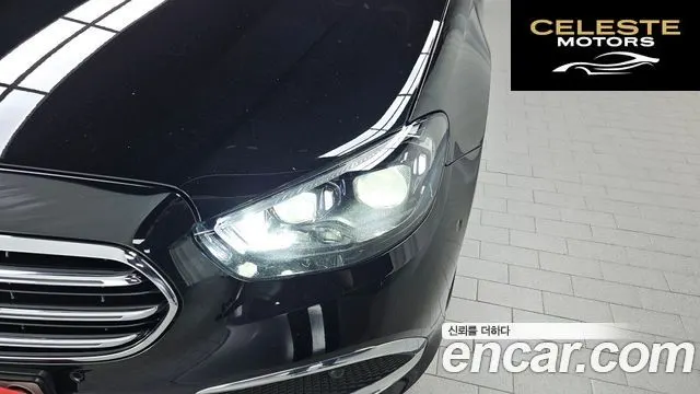 MERCEDES BENZ E-Classe W213 E220d 4MATIC Exclusive 2023 — photo 8 sur 31