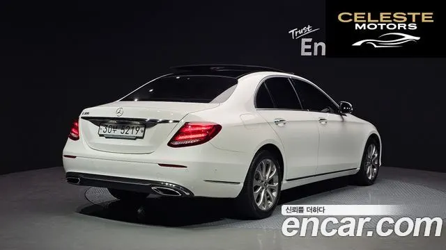 MERCEDES BENZ E-Classe W213 E300 Exclusive 2019 — photo 2 sur 20