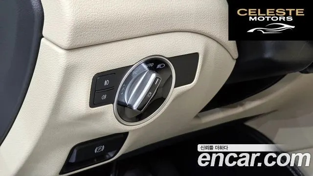 MERCEDES BENZ GLA-Classe X156 GLA220 Premium 2019 — photo 21 sur 38
