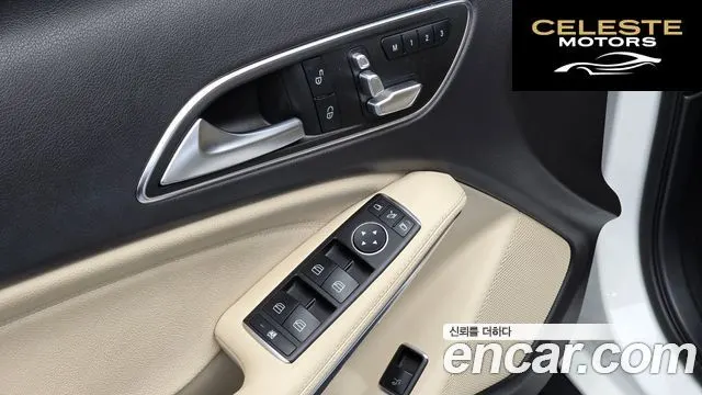 MERCEDES BENZ GLA-Classe X156 GLA220 Premium 2019 — photo 22 sur 38
