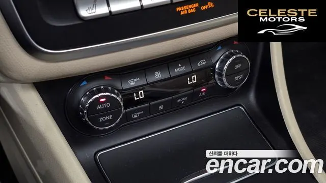 MERCEDES BENZ GLA-Classe X156 GLA220 Premium 2019 — photo 30 sur 38