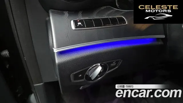MERCEDES BENZ E-Classe W213 E220d Avantgarde 2019 — photo 22 sur 30