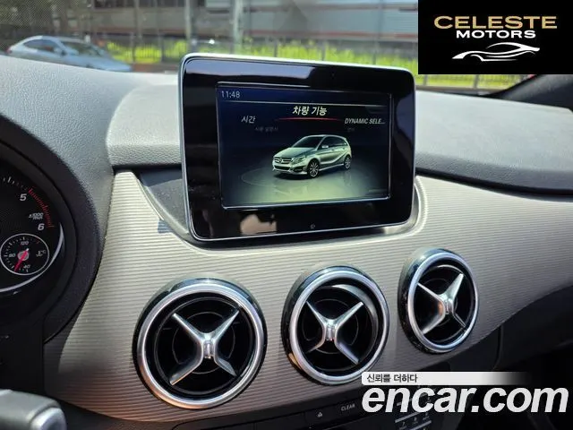 MERCEDES BENZ B-Classe W246 B200 d 2017 — photo 10 sur 22