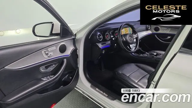MERCEDES BENZ E-Classe W213 E200 Avantgarde 2017 — photo 10 sur 20
