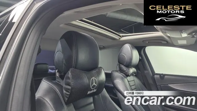 MERCEDES BENZ E-Classe W213 E200 Avantgarde 2017 — photo 17 sur 20