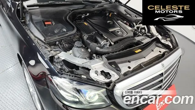 MERCEDES BENZ E-Classe W213 E300 4MATIC Exclusive 2019 — photo 6 sur 20