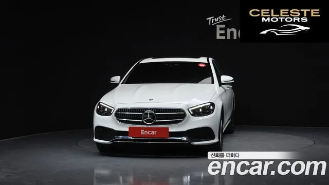 MERCEDES BENZ E-Classe W213 E350 4MATIC Avantgarde 2022 — photo 3 sur 20