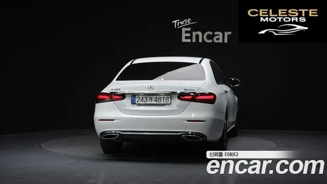 MERCEDES BENZ E-Classe W213 E350 4MATIC Avantgarde 2022 — photo 4 sur 20