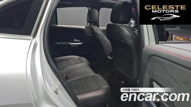 MERCEDES BENZ GLA-Classe H247 GLA250 4MATIC 2021 — photo 16 sur 33