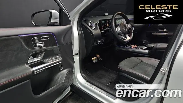 MERCEDES BENZ GLA-Classe H247 GLA250 4MATIC 2021 — photo 17 sur 33