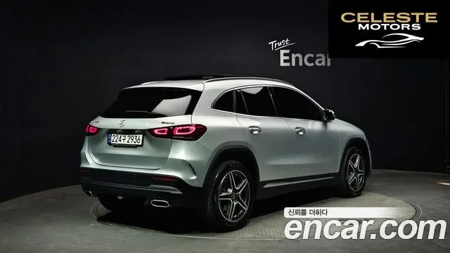 MERCEDES BENZ GLA-Classe H247 GLA250 4MATIC 2021 — photo 2 sur 33
