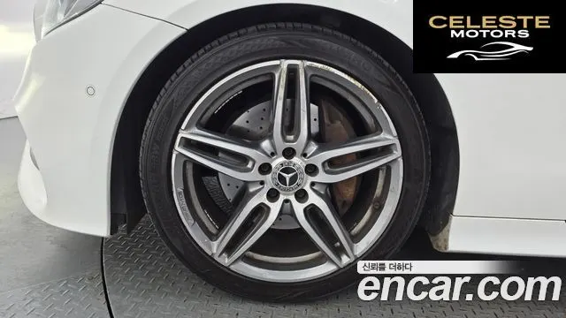 MERCEDES BENZ E-Classe W213 E220d Coupé 2017 — photo 5 sur 36
