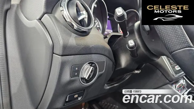 MERCEDES BENZ GLA-Classe X156 GLA220 2019 — photo 26 sur 31