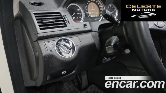 MERCEDES BENZ C-Classe W204 C200 CGI 2011 — photo 14 sur 20