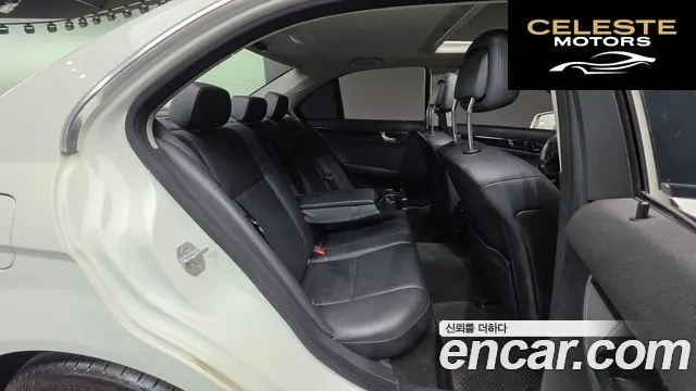 MERCEDES BENZ C-Classe W204 C200 CGI 2011 — photo 19 sur 20
