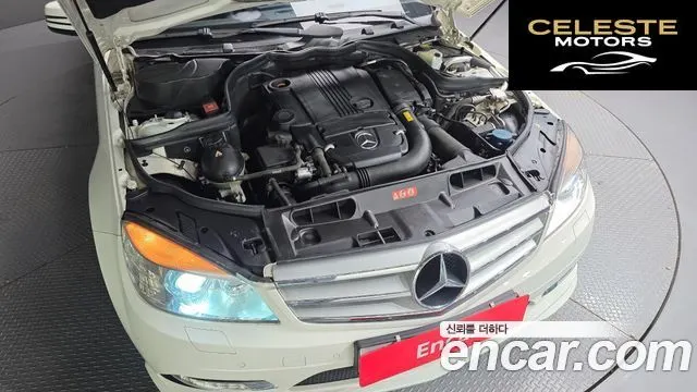 MERCEDES BENZ C-Classe W204 C200 CGI 2011 — photo 6 sur 20