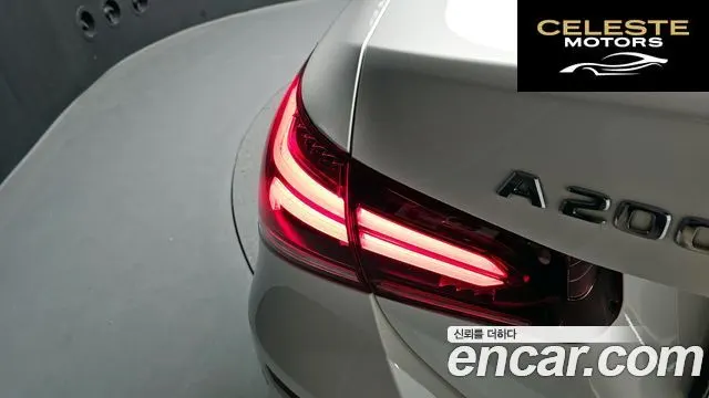MERCEDES BENZ A-Classe W177 A200d Berline 2021 — photo 6 sur 38