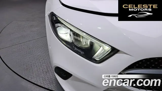 MERCEDES BENZ A-Classe W177 A200d Berline 2021 — photo 9 sur 38