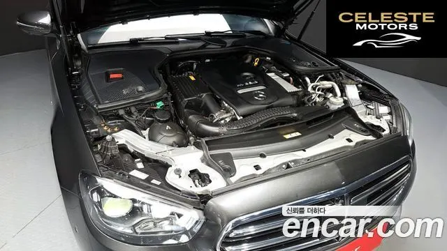 MERCEDES BENZ E-Classe W213 E300e 4MATIC Exclusive 2021 — photo 6 sur 35