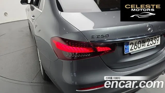 MERCEDES BENZ E-Classe W213 E250 Exclusive 2023 — photo 9 sur 32