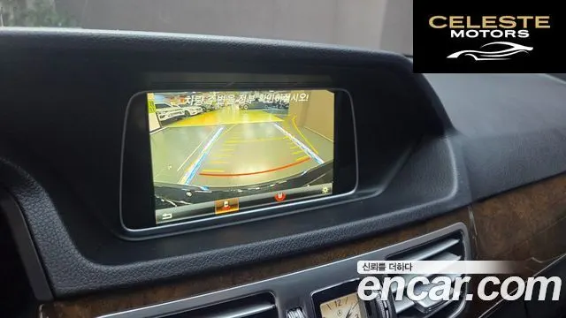 MERCEDES BENZ E-Classe W212 E300 2016 — photo 16 sur 26