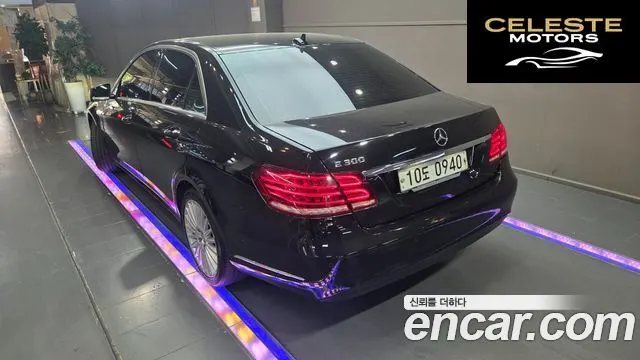 MERCEDES BENZ E-Classe W212 E300 2016 — photo 5 sur 26
