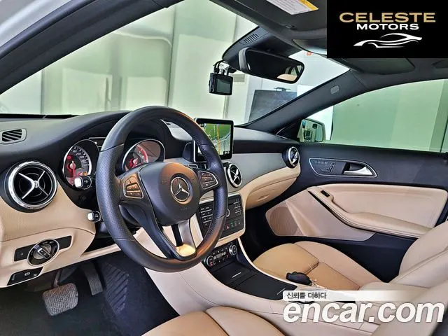 MERCEDES BENZ GLA-Classe X156 GLA200 d 2016 — photo 26 sur 26