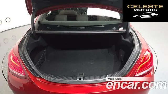 MERCEDES BENZ C-Classe W205 C200 Avantgarde 2016 — photo 17 sur 26