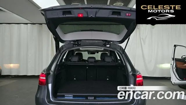MERCEDES BENZ GLC-Classe X253 GLC350e 4MATIC Premium 2019 — photo 26 sur 32