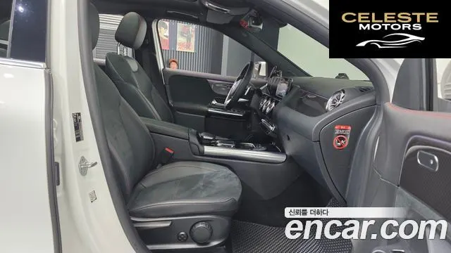MERCEDES BENZ GLA-Classe H247 GLA250 4MATIC 2022 — photo 11 sur 20