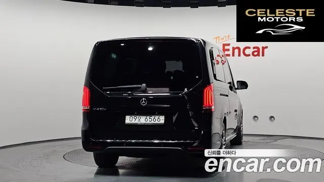 MERCEDES BENZ V-Classe V250 2018 — photo 4 sur 20